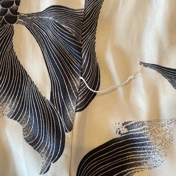 Moss Copenhagen Belted Saigon Koi Kimono - Picture 8 of 8